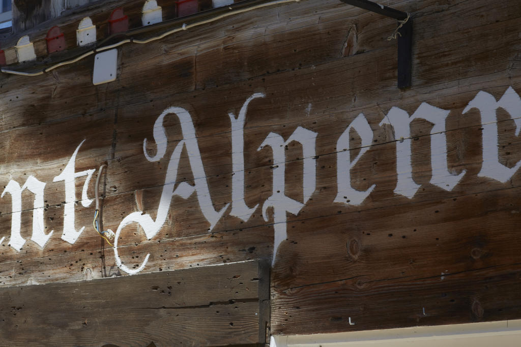 Alpenrose Gadmen - Gasthaus 외부 사진